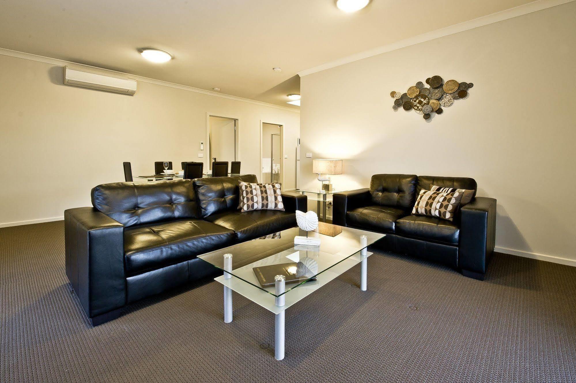 Moonlight Bay Apartments Rye Extérieur photo